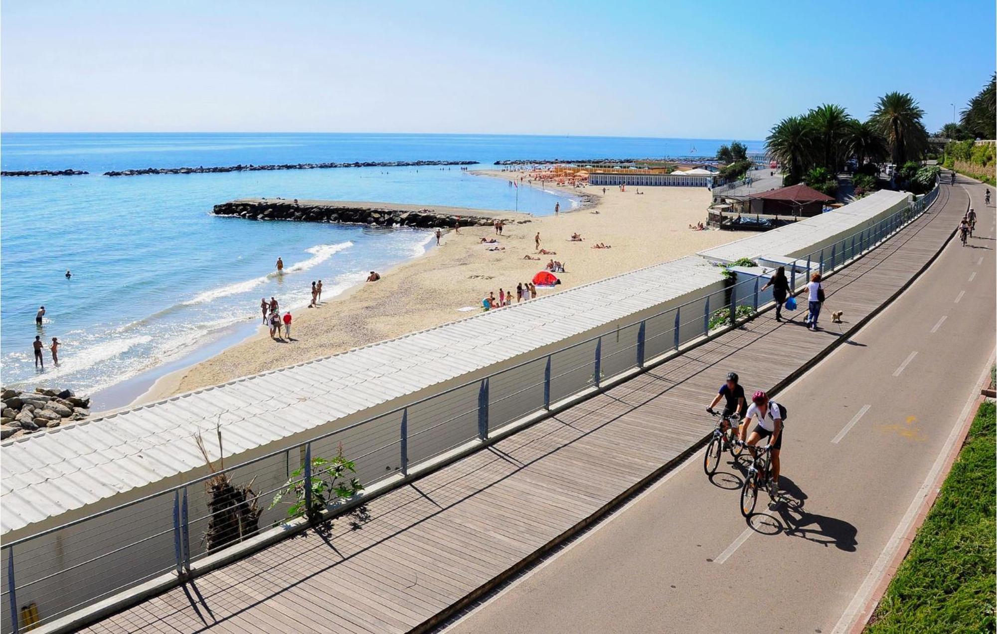 Casa Delle Rondini Apartman Santo Stefano al Mare Kültér fotó